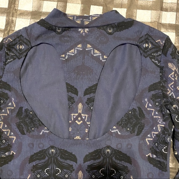 Like new Free People Dress with cut out back. S - Picture 3 of 5